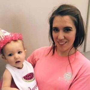 Meet your Posher, Cecily